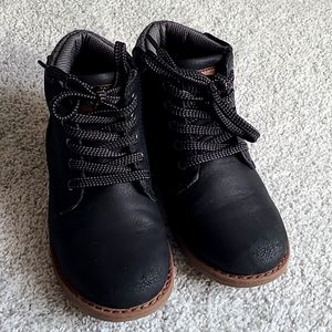Boys Boots